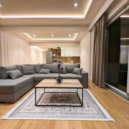 Villa With Garden And Veranda Berat Exterior photo